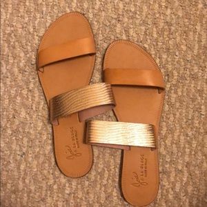 *Never worn* Joie a la plage flat sandals